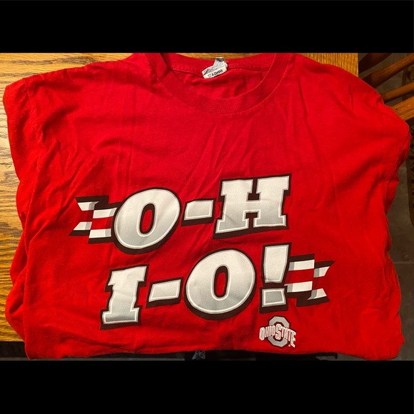 Tops - Ohio state Red shirt